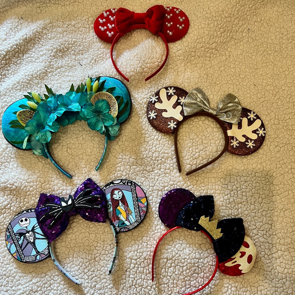 Lot of 5 Disney Ears and Headbands